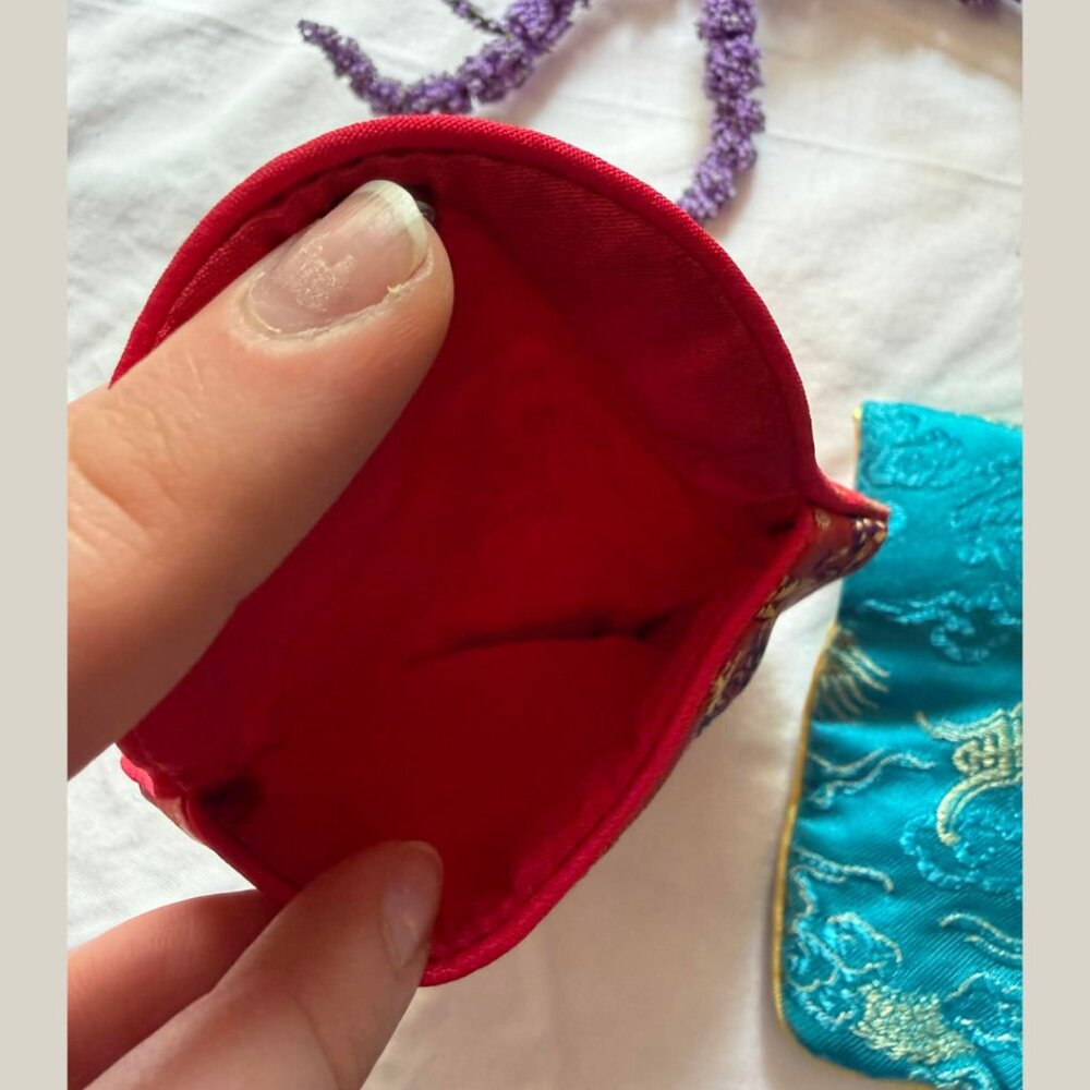 🔵 Chinese Brocade Silk Pouches - Picture 5 of 9